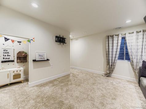 364 N Willow Street Castle Rock CO 80104