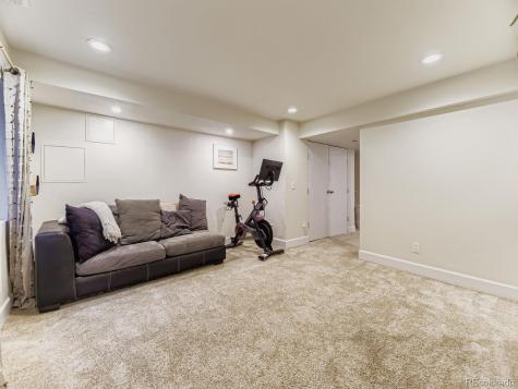 364 N Willow Street Castle Rock CO 80104