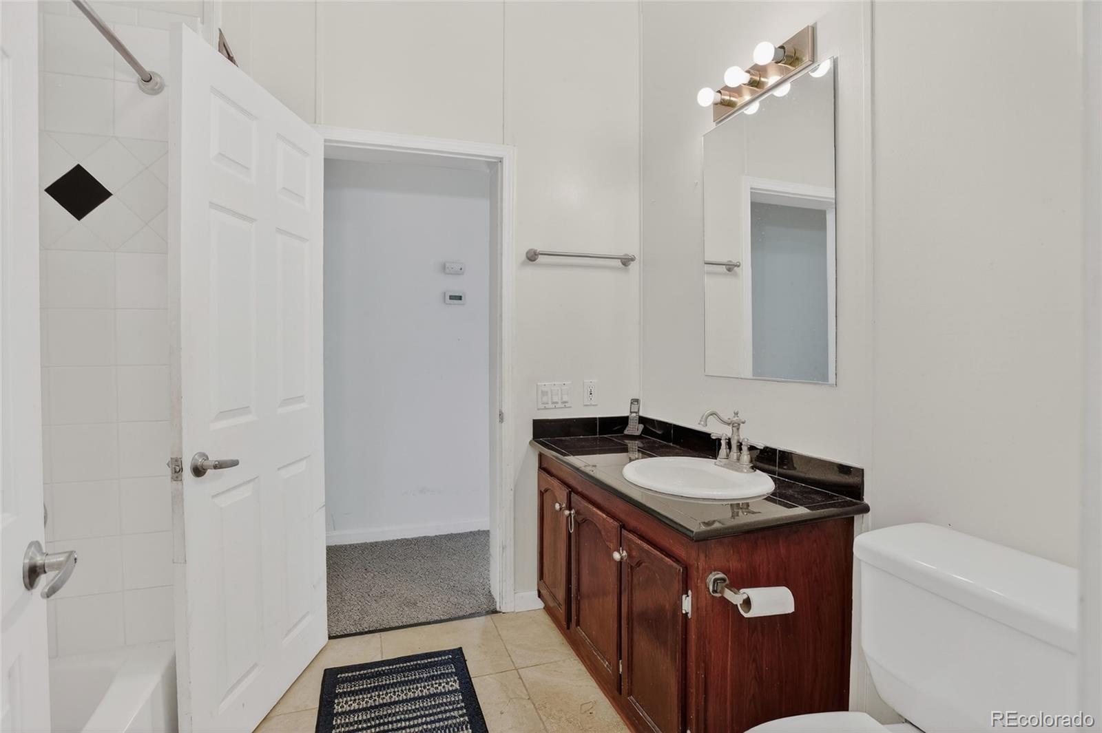 5853 S Quemoy Centennial CO 80015