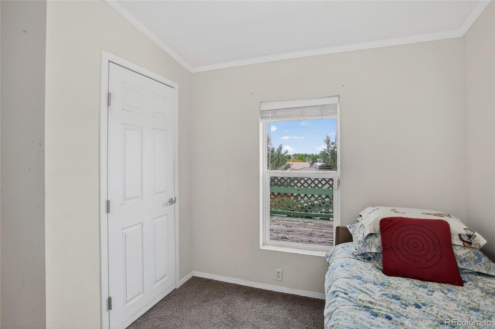 5853 S Quemoy Centennial CO 80015