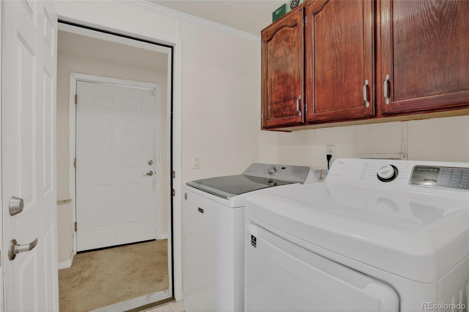 5853 S Quemoy Centennial CO 80015