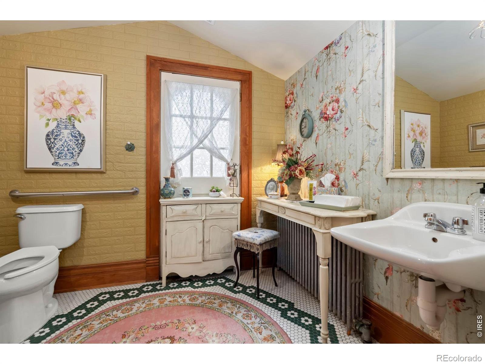 746 Washington Avenue Loveland CO 80537