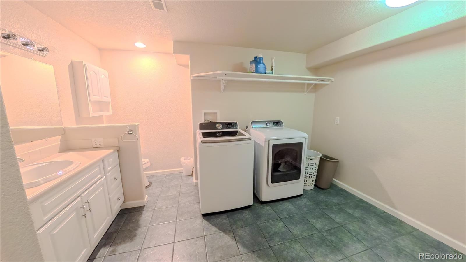 56100 E 33rd Court Strasburg CO 80136