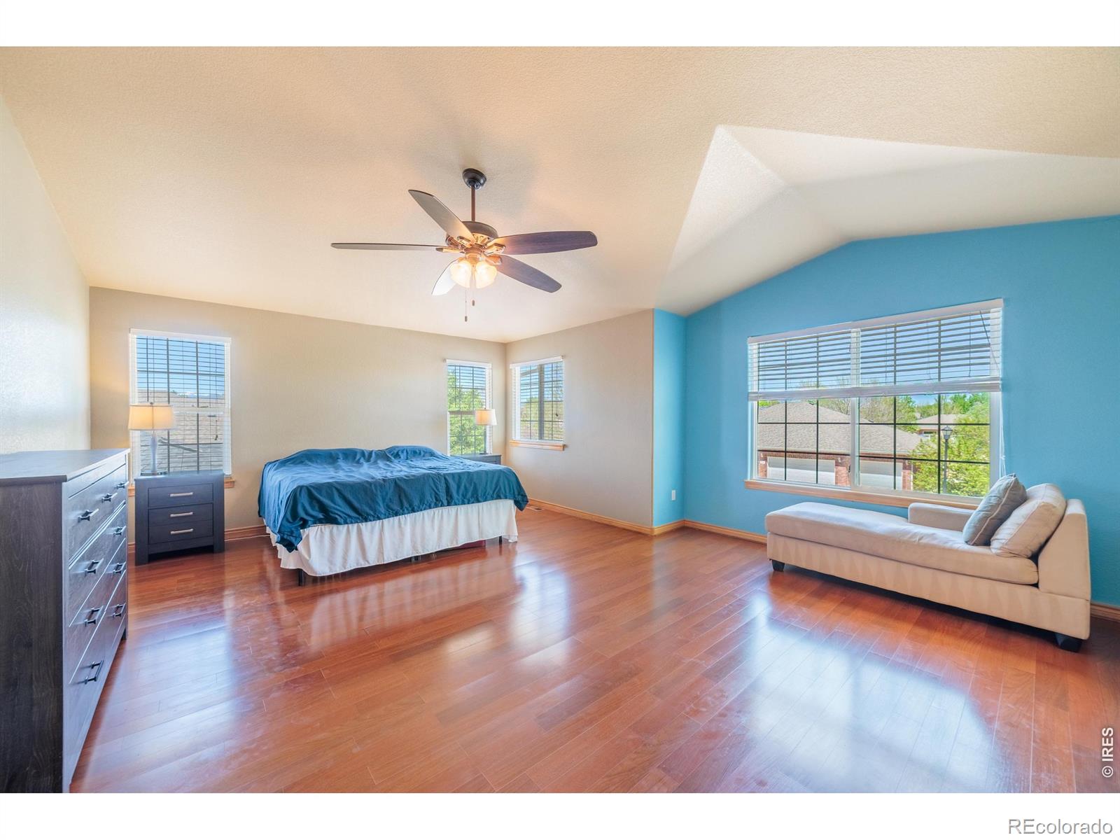 2513 Falcon Drive Longmont CO 80503