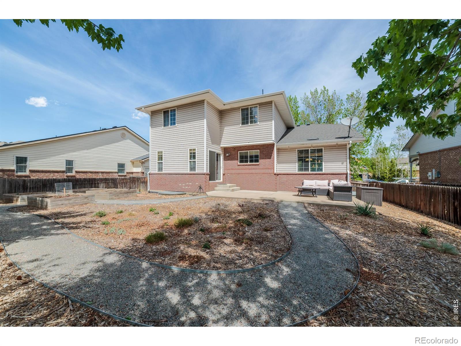 2513 Falcon Drive Longmont CO 80503