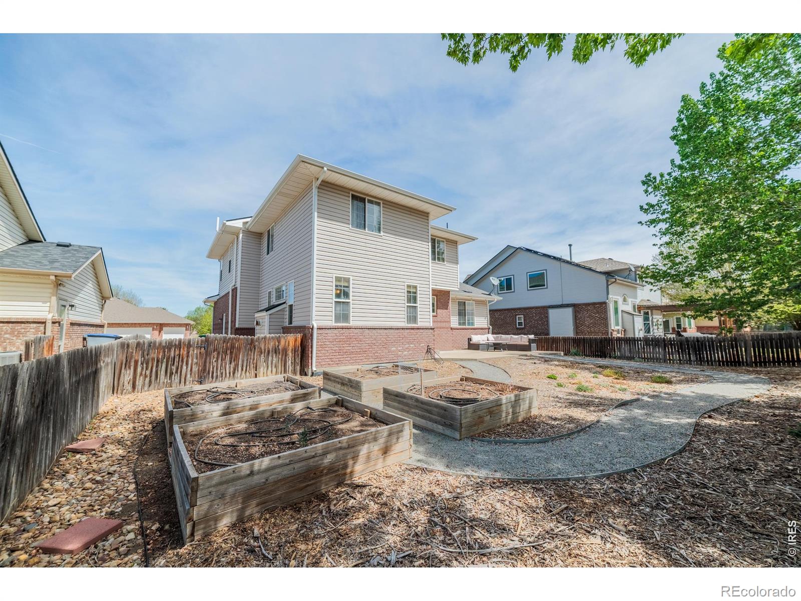 2513 Falcon Drive Longmont CO 80503