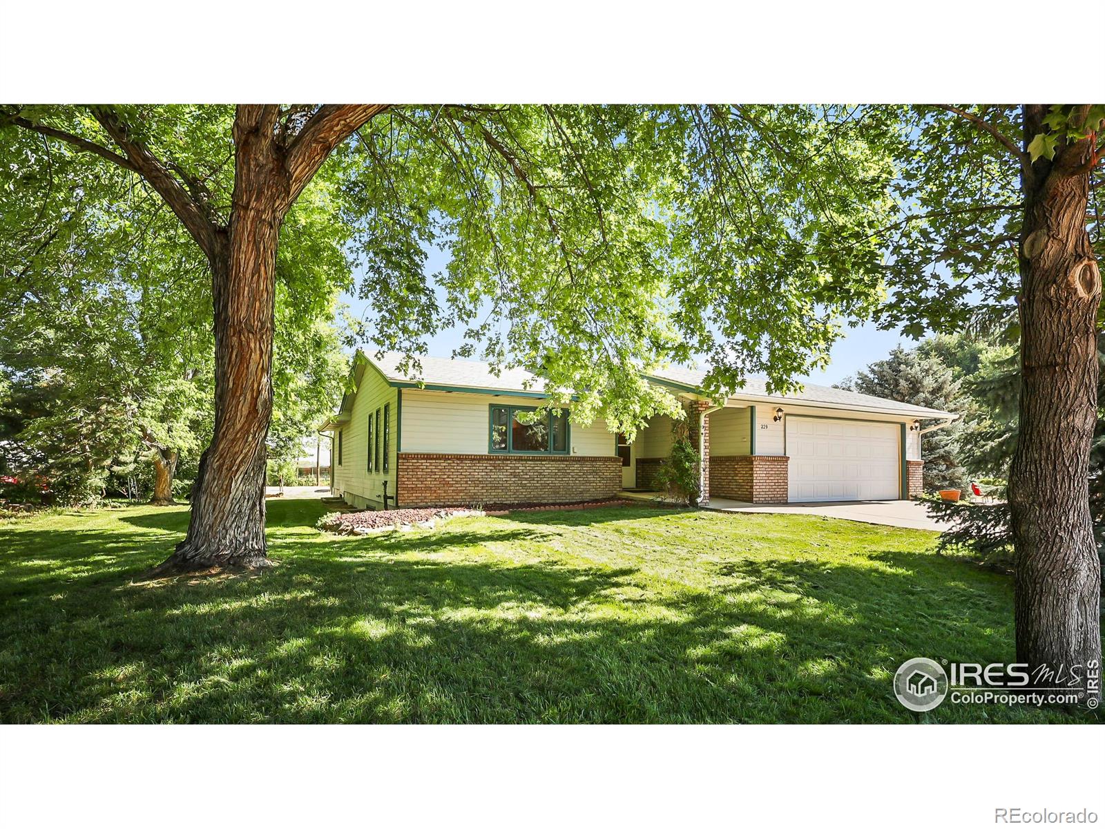 229 E Union Avenue La Salle CO 80645