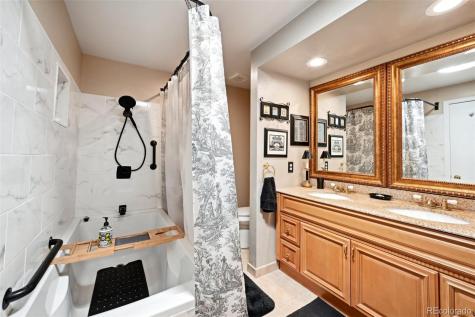 8664 E Monmouth Place Denver CO 80237