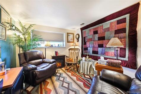 8664 E Monmouth Place Denver CO 80237