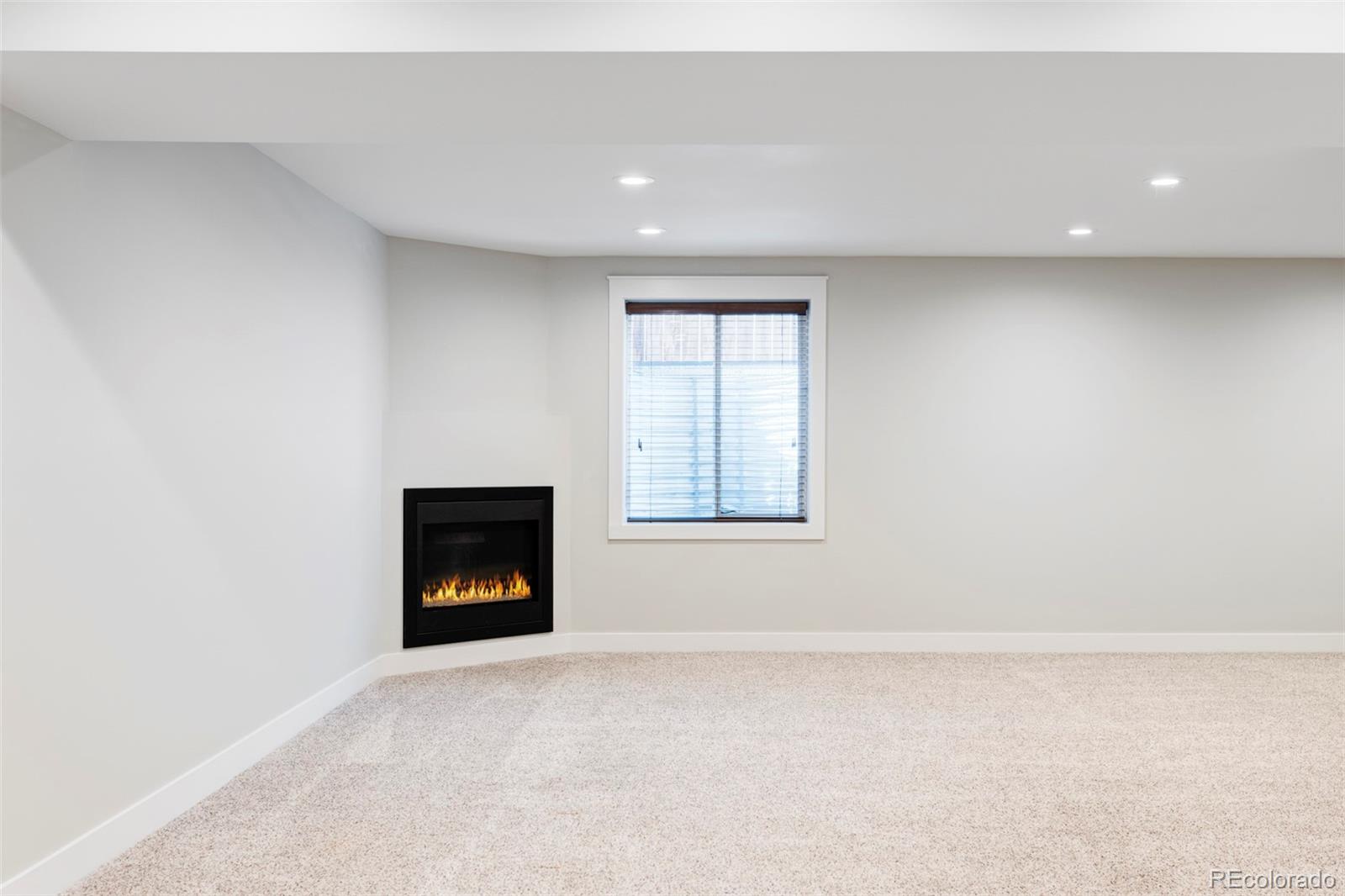 2931 W 20th Avenue Denver CO 80211