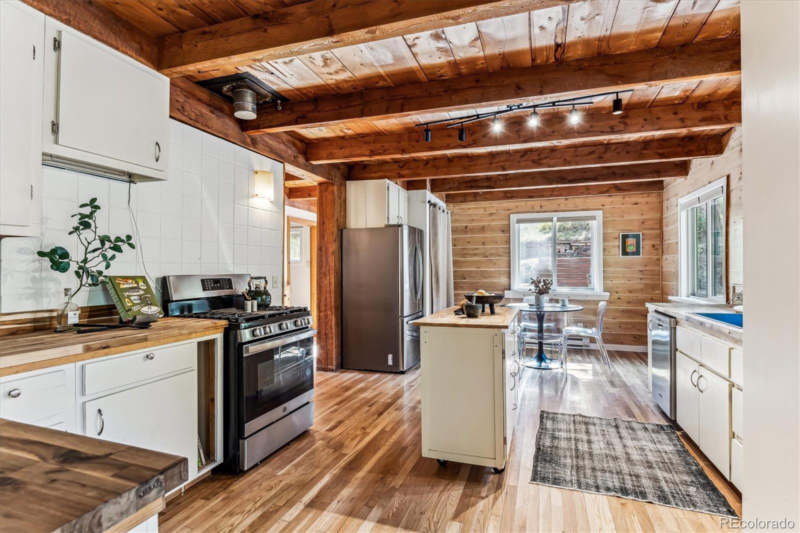 1026 Valley Lane Boulder CO 80302