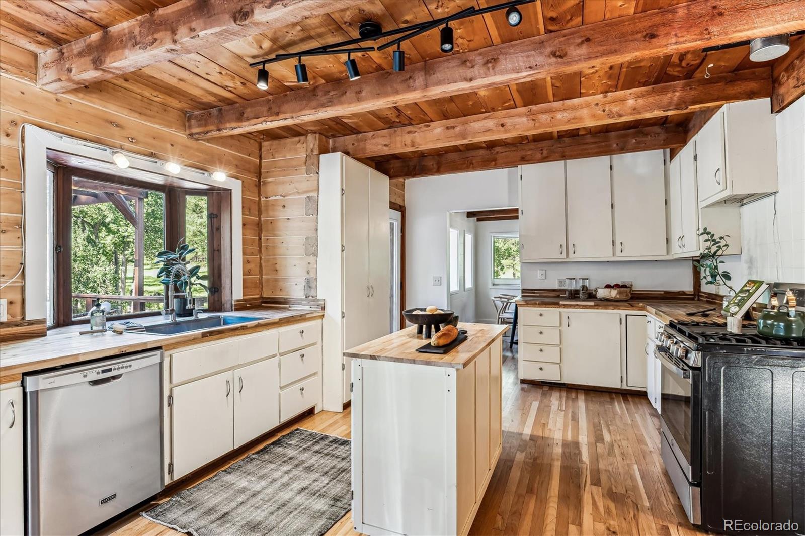 1026 Valley Lane Boulder CO 80302