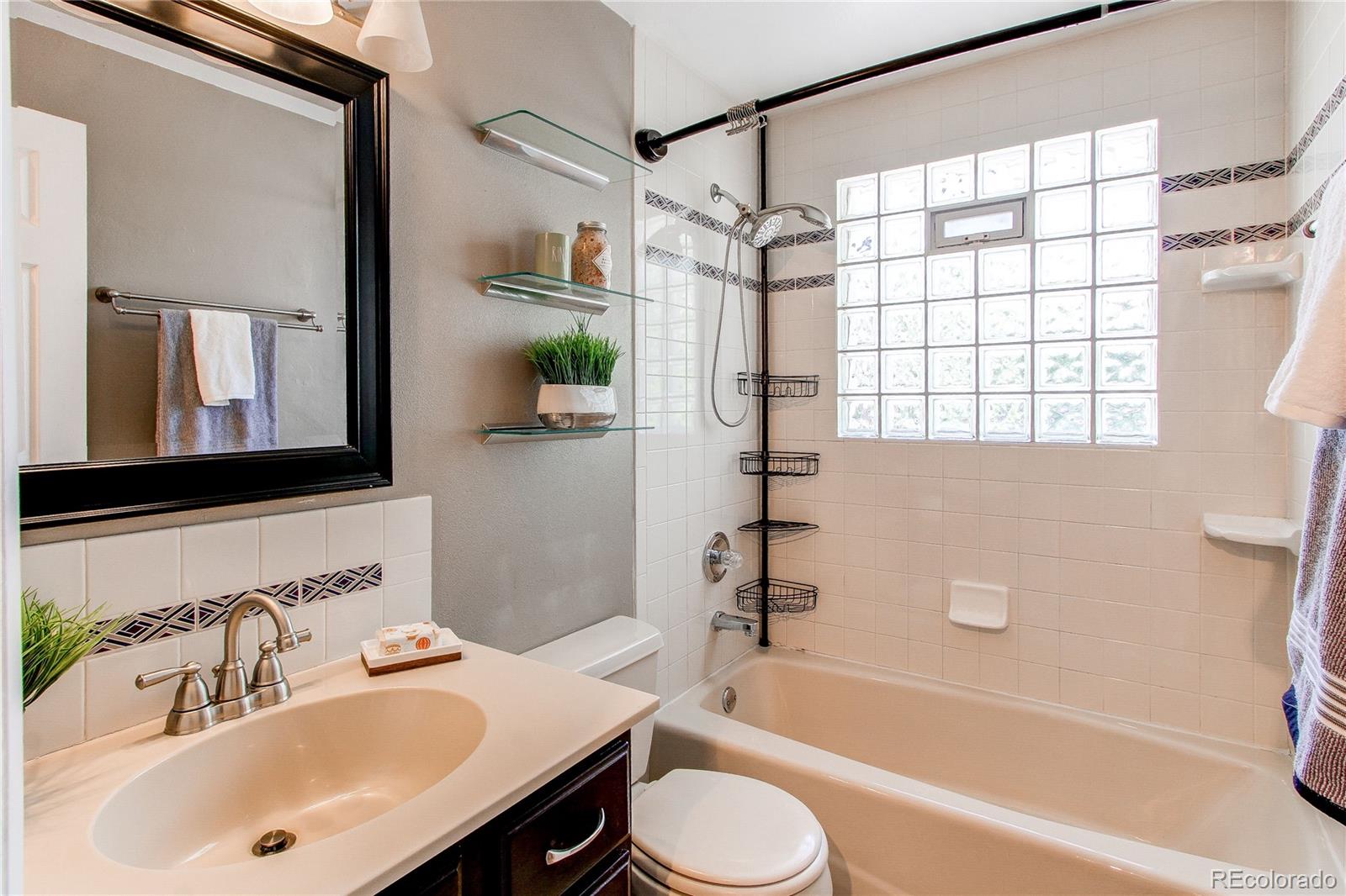 5898 Parfet Court Arvada CO 80004