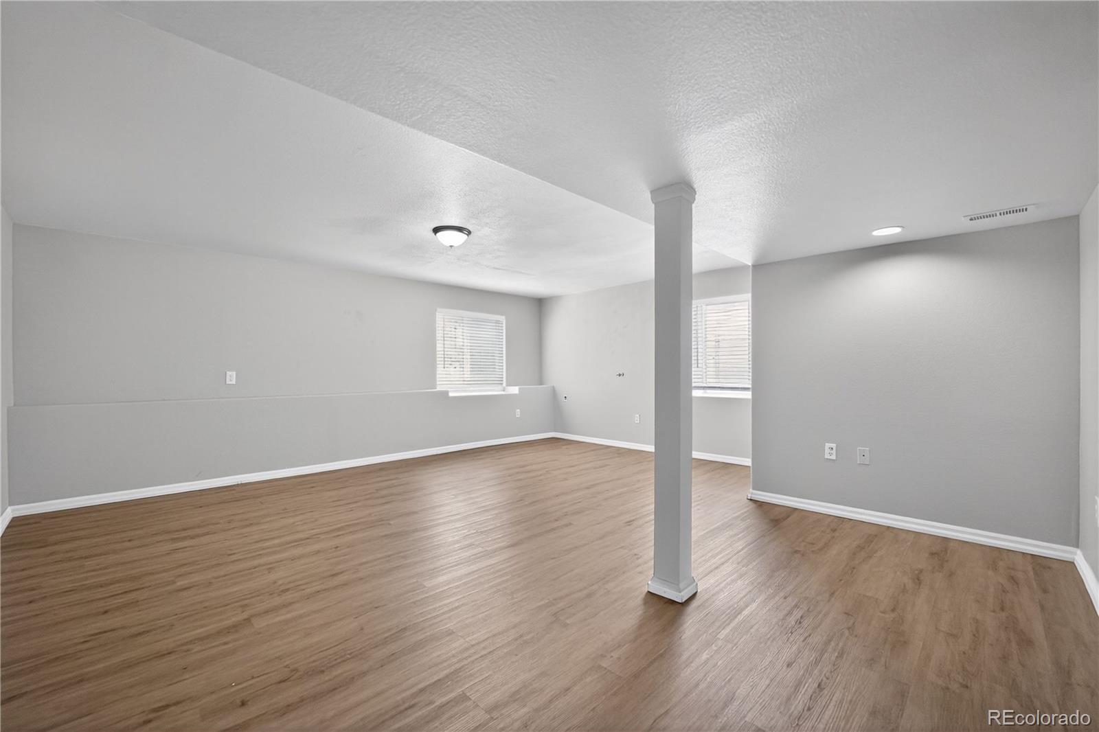 6111 S Kirk Street Centennial CO 80016