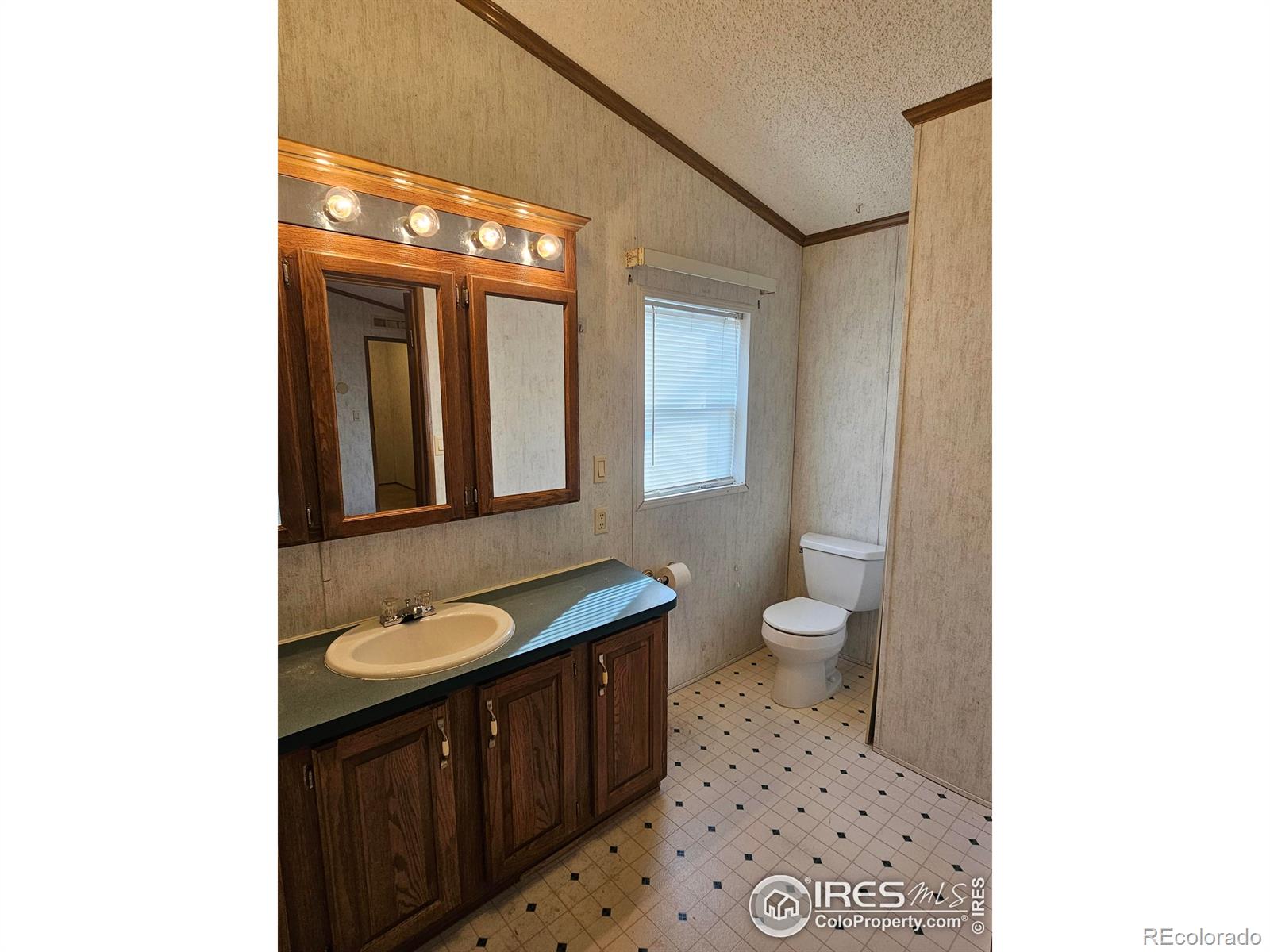 112 & 112.5 N 5th Avenue Sterling CO 80751