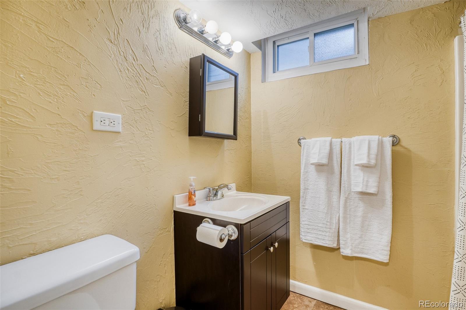 850 Holland Street Lakewood CO 80215