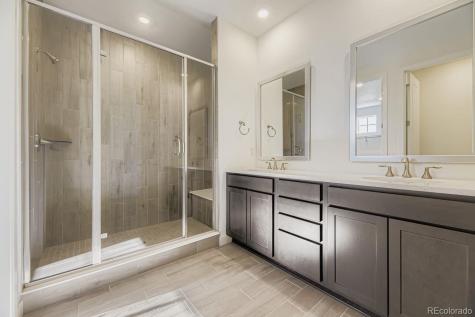 24595 E Kettle Court Aurora CO 80016