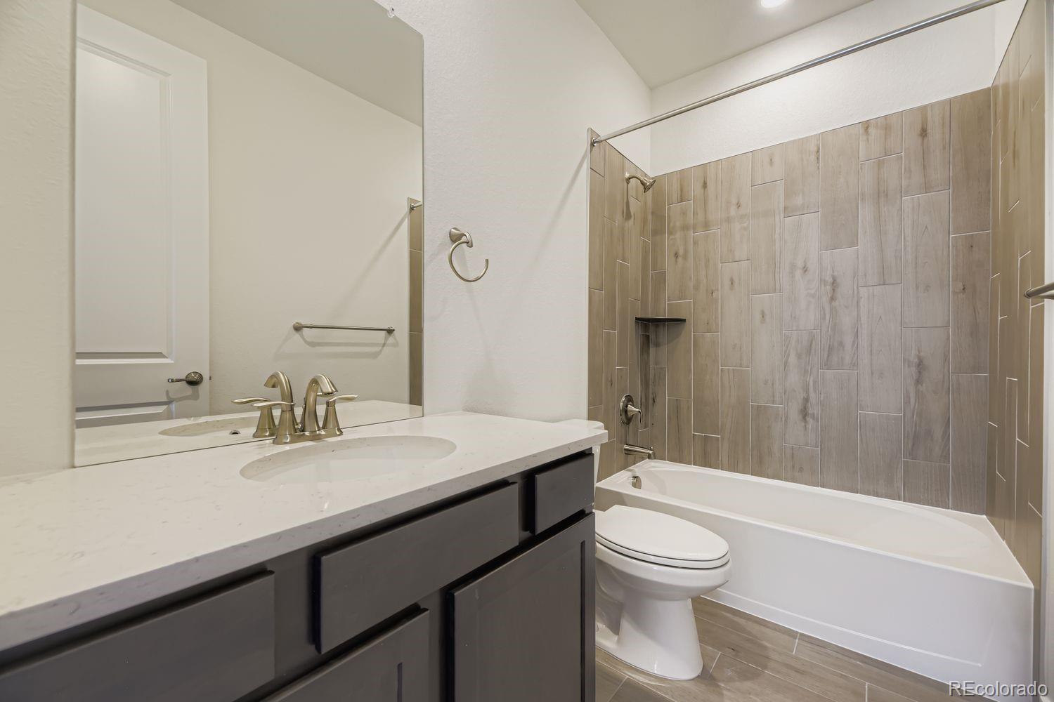 24595 E Kettle Court Aurora CO 80016