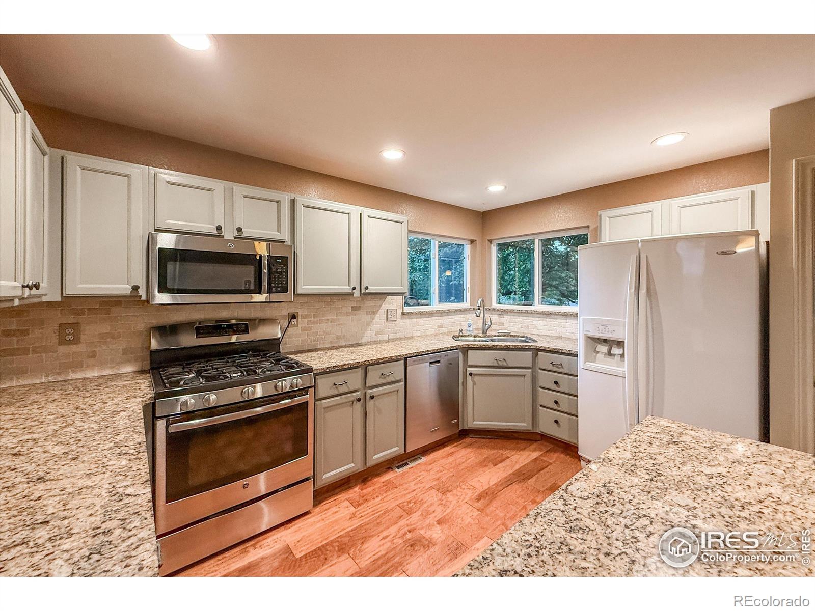 1004 Chokecherry Lane Longmont CO 80503