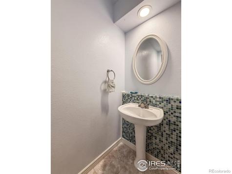 1004 Chokecherry Lane Longmont CO 80503