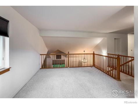 1004 Chokecherry Lane Longmont CO 80503