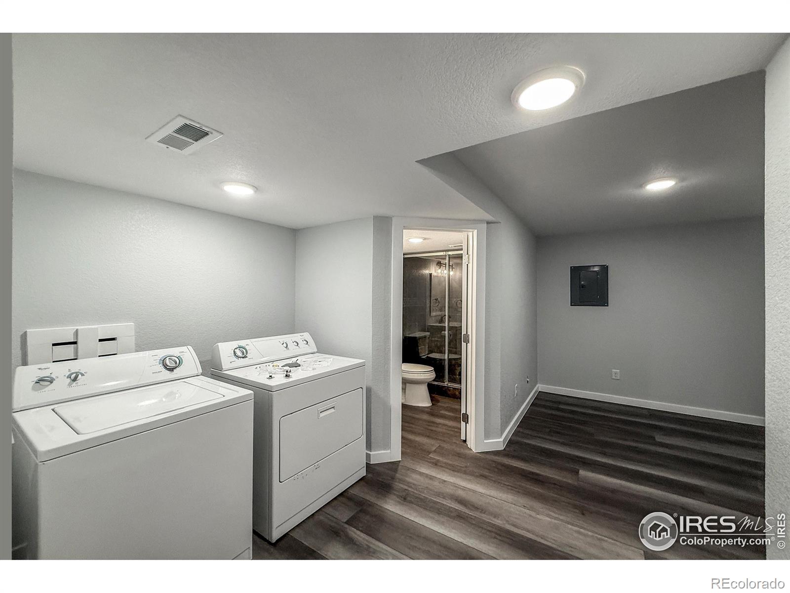 1004 Chokecherry Lane Longmont CO 80503