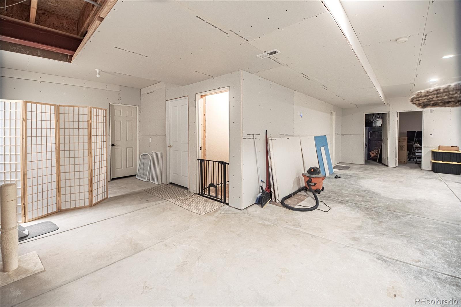 1000 Cochetopa Drive Larkspur CO 80118