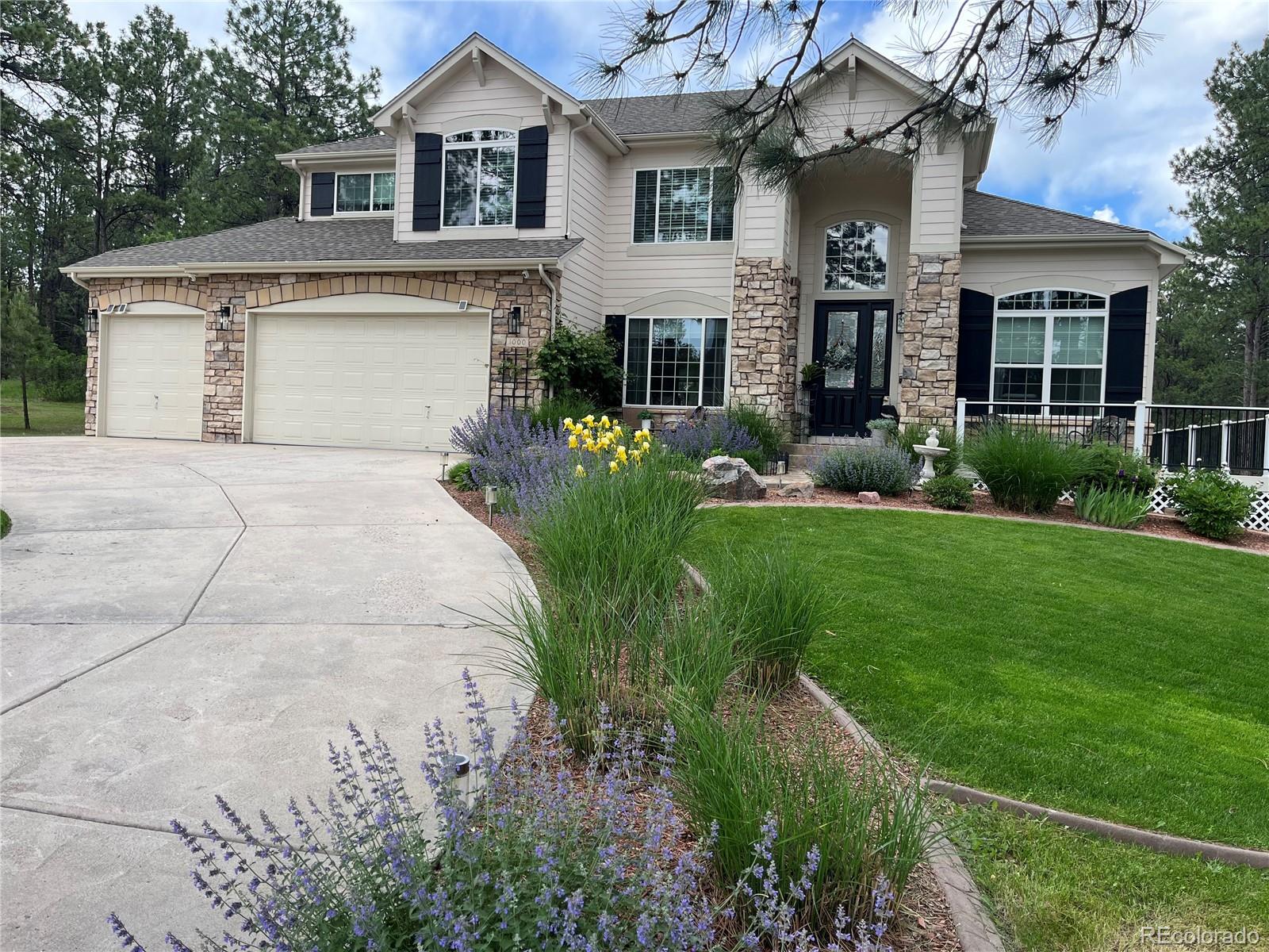 1000 Cochetopa Drive Larkspur CO 80118