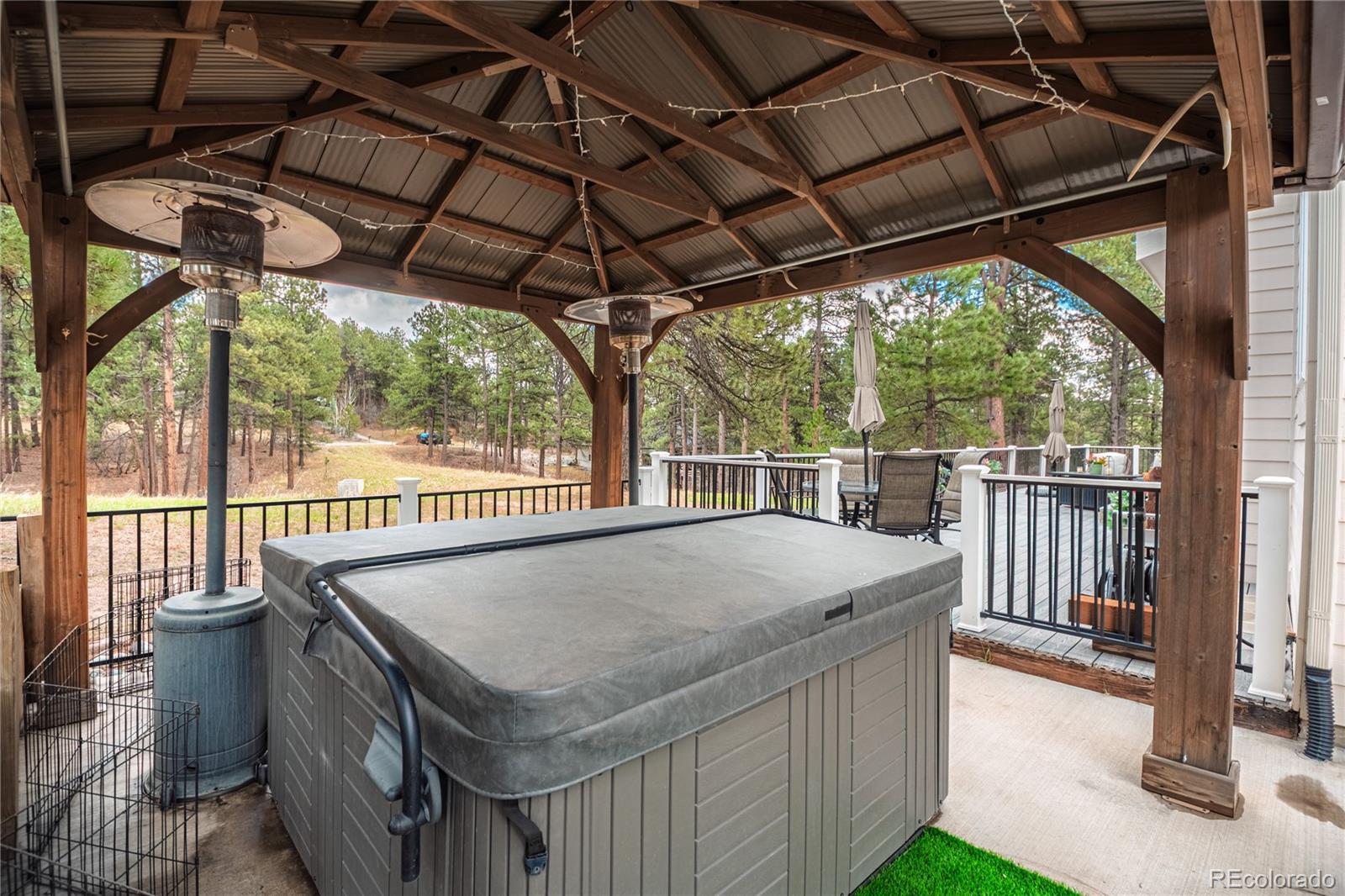 1000 Cochetopa Drive Larkspur CO 80118