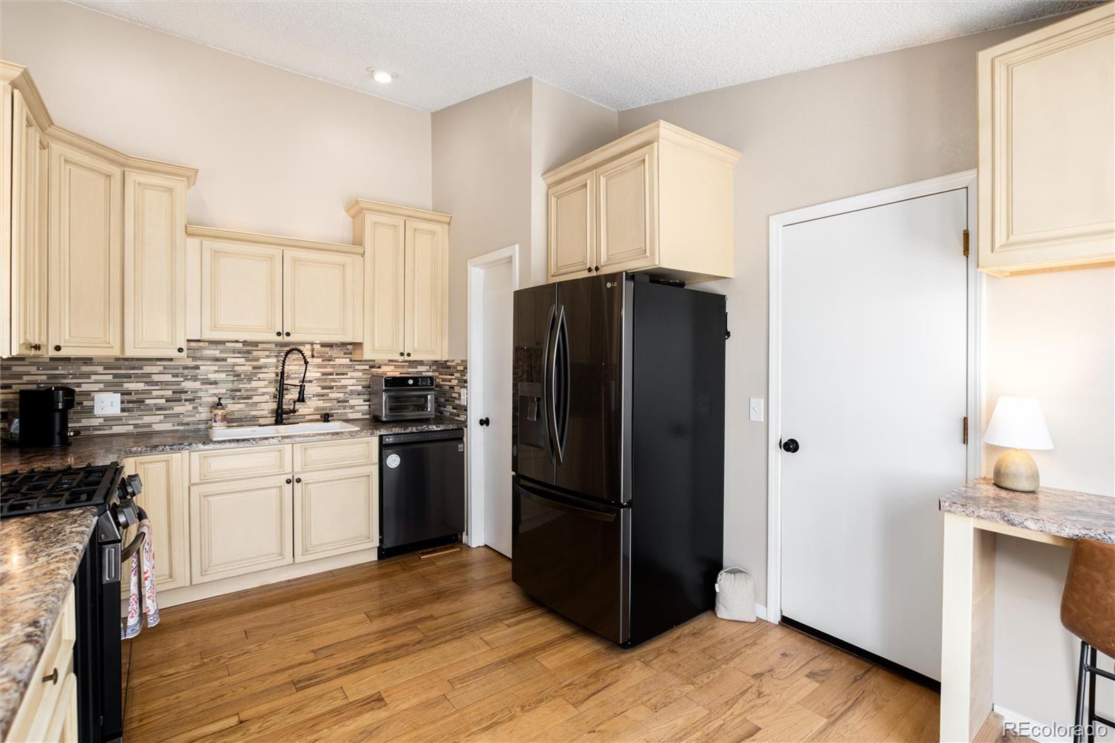8804 Lariat Loop Elizabeth CO 80107