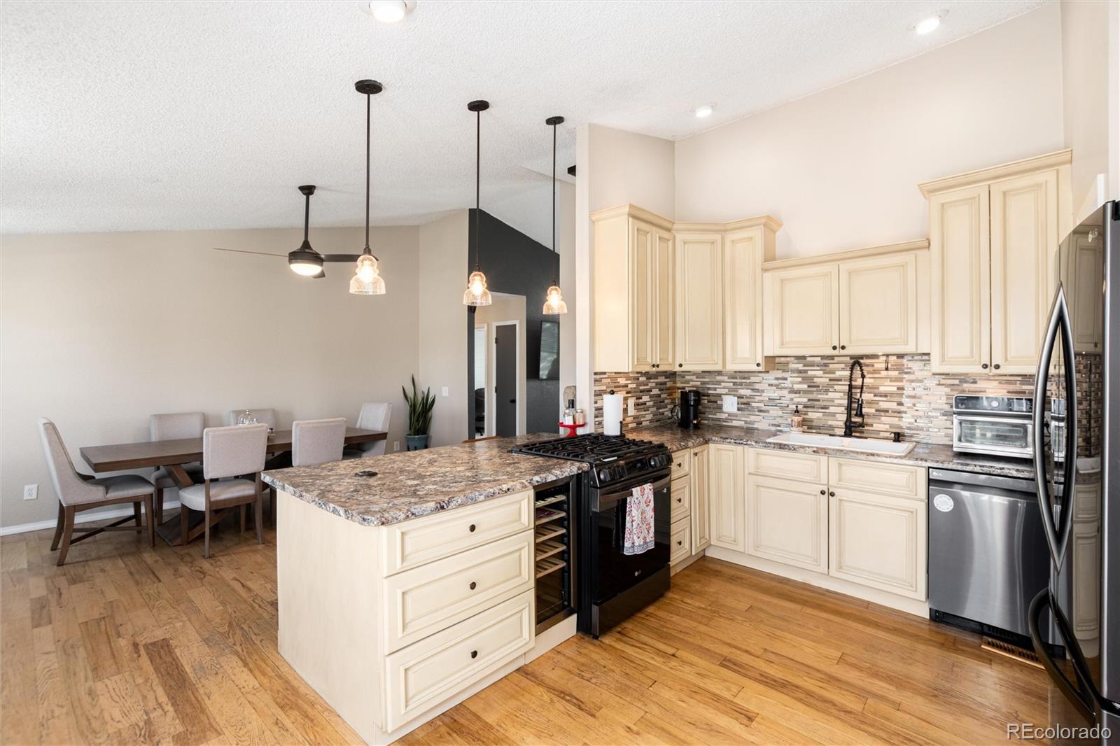 8804 Lariat Loop Elizabeth CO 80107