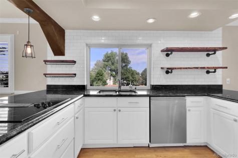 5622 E Weaver Circle Centennial CO 80111