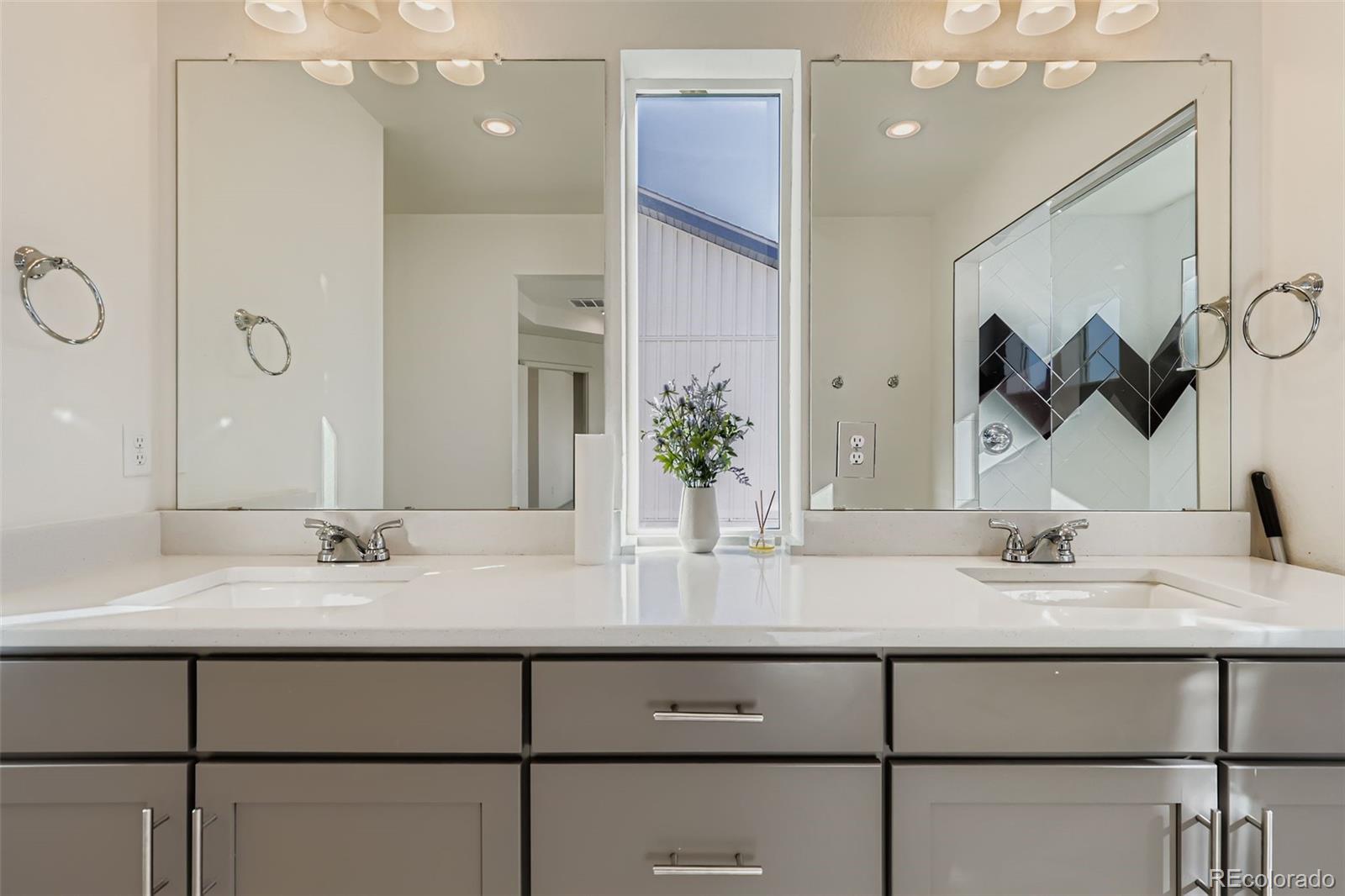 22238 E 45th Place Aurora CO 80019