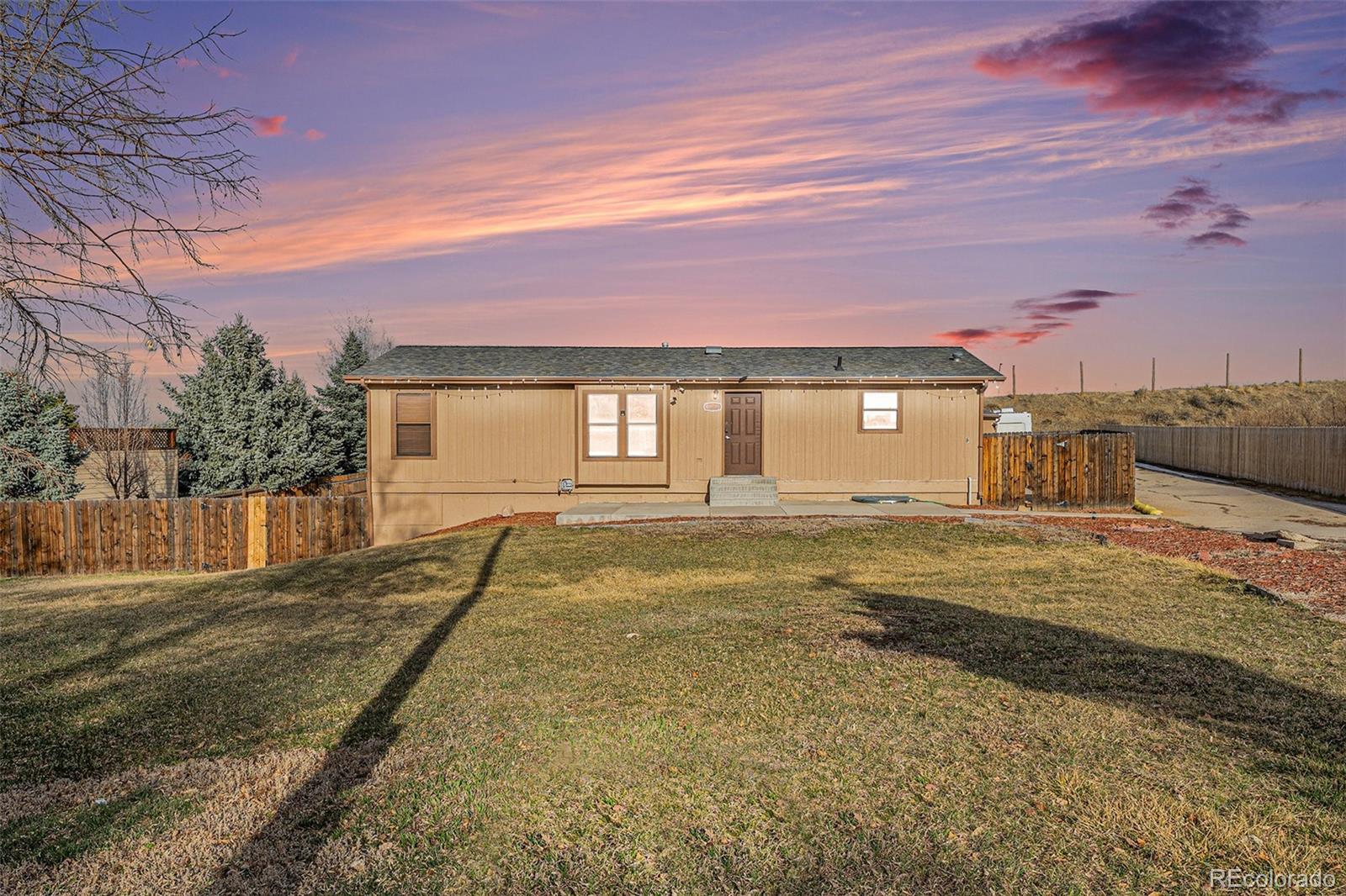 7892 Beverly Boulevard Castle Pines CO 80108