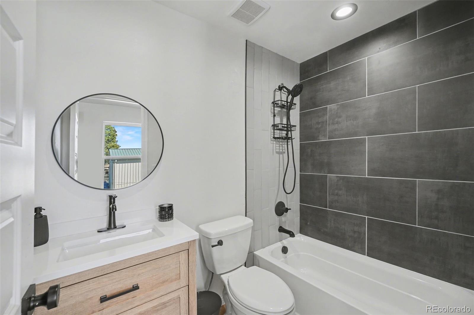 125 6th Street Dacono CO 80514