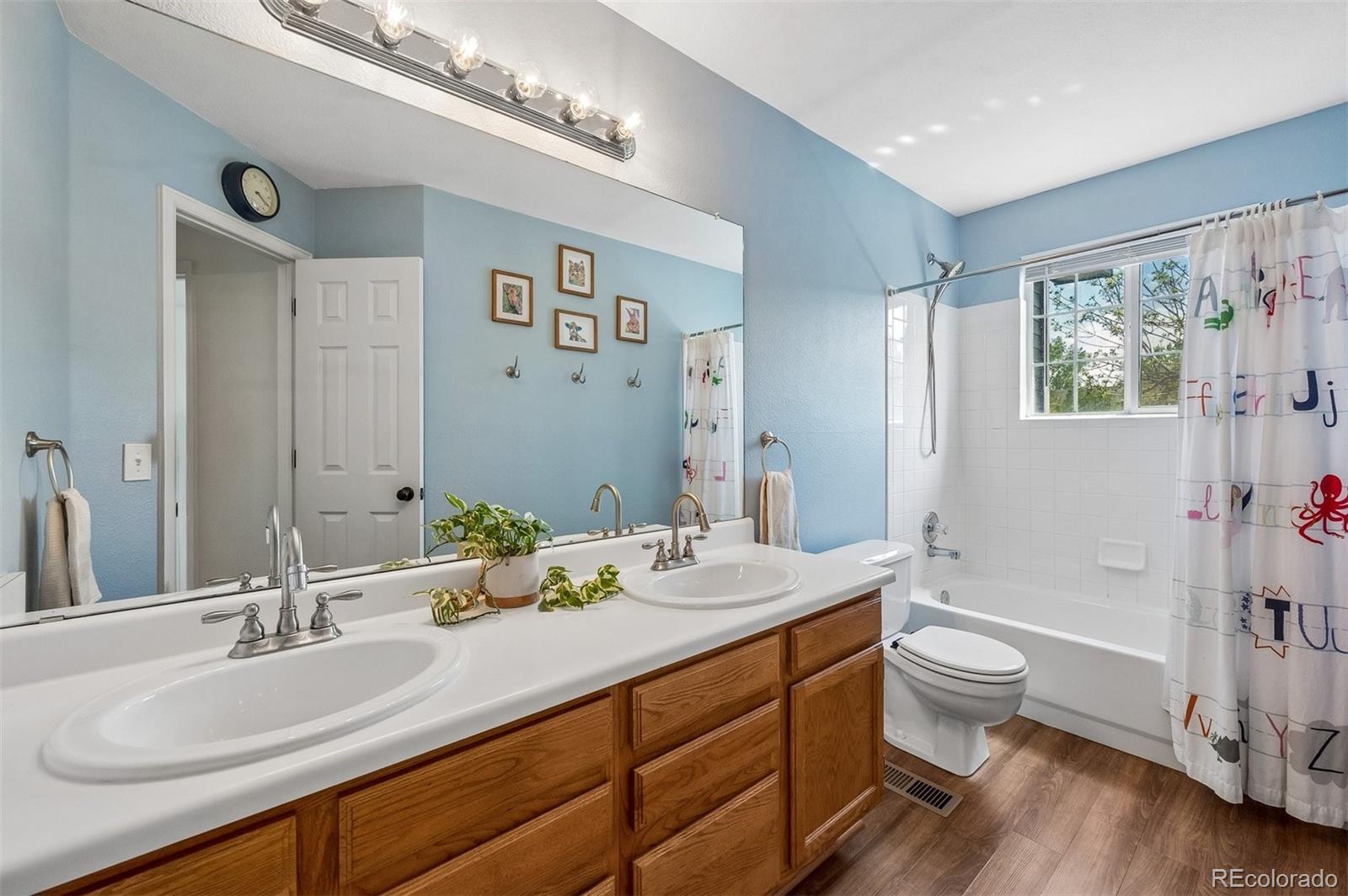 335 Wessex Circle Highlands Ranch CO 80126