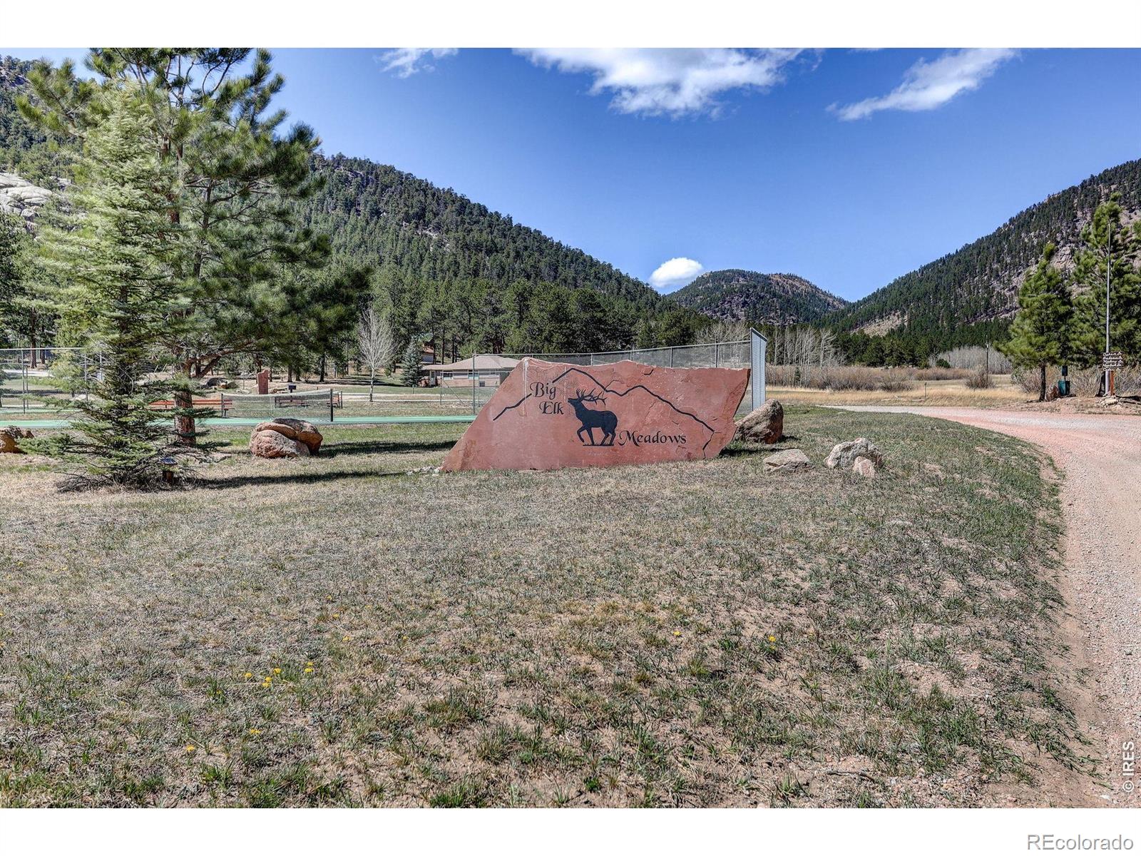 760 Hickory Drive Lyons CO 80540