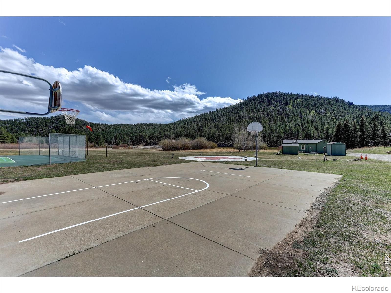760 Hickory Drive Lyons CO 80540