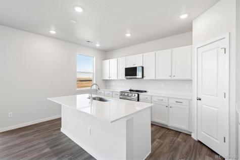 3364 N Irvington Street Aurora CO 80019