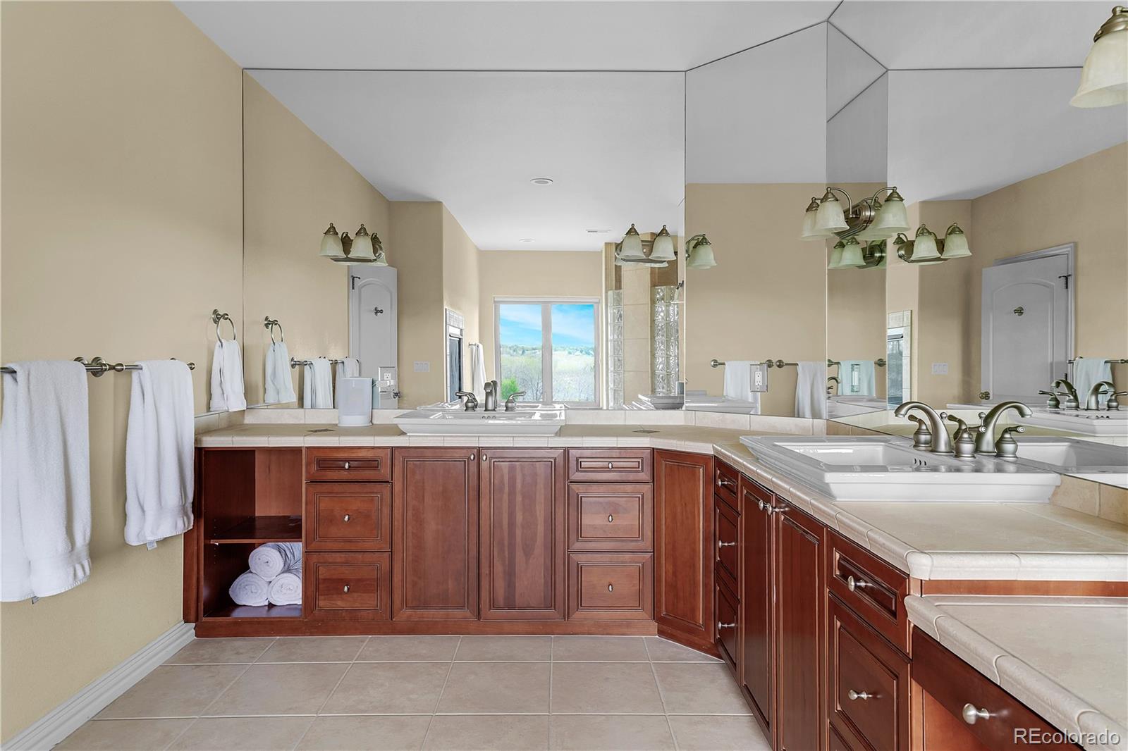 4358 W Hinsdale Avenue Littleton CO 80128