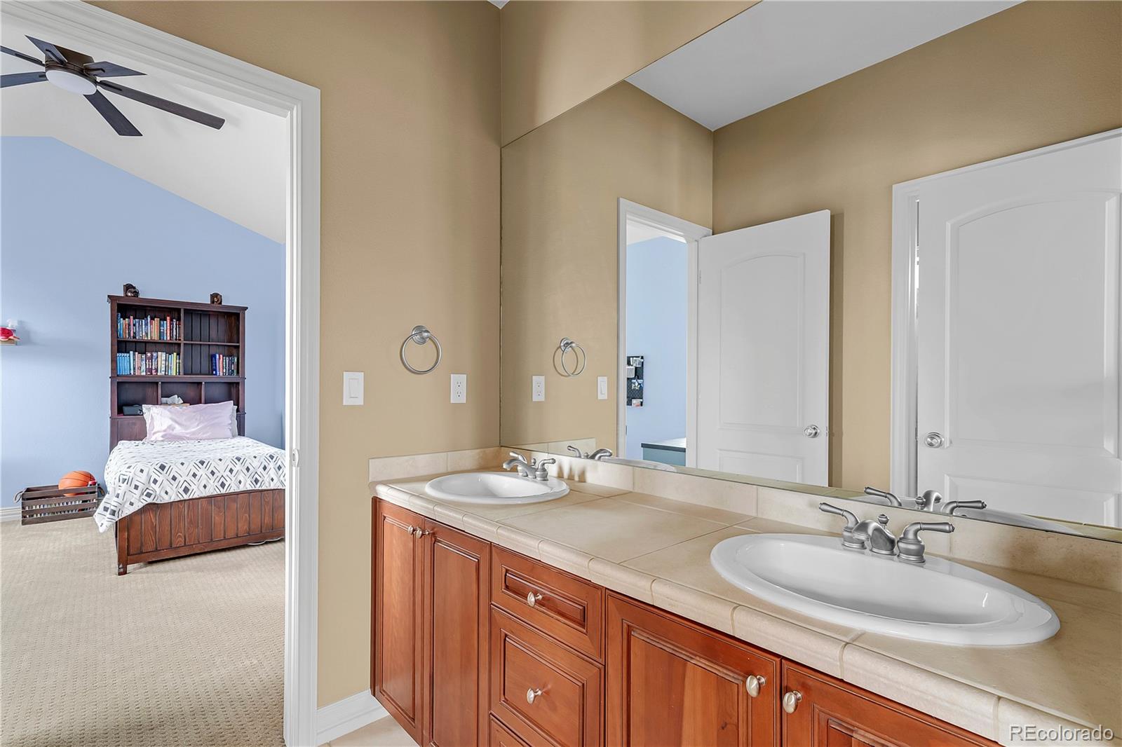 4358 W Hinsdale Avenue Littleton CO 80128