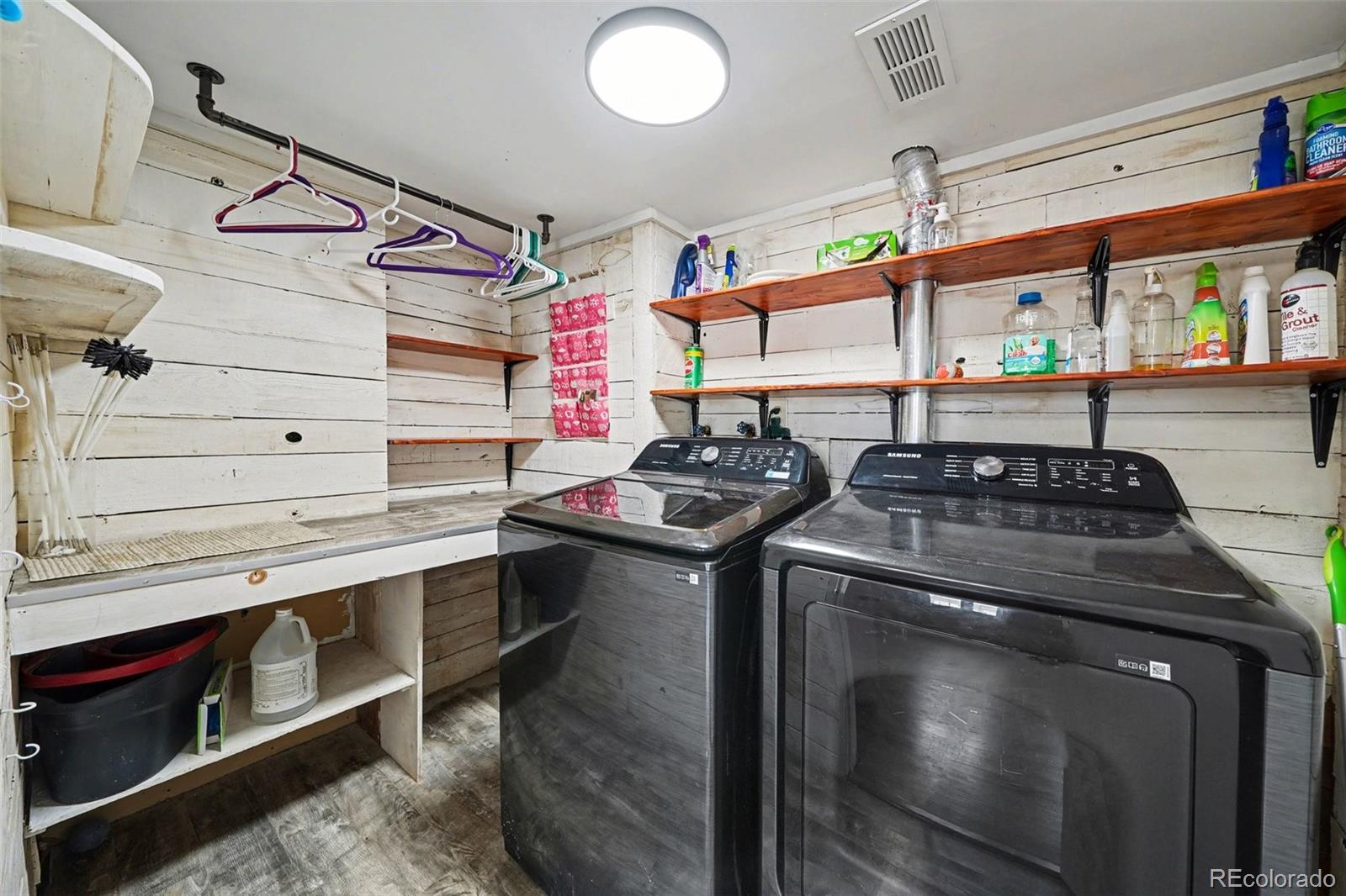 6727 Duke Drive Colorado Springs CO 80918