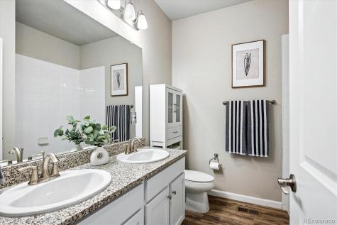 44 S Titus Street Aurora CO 80018