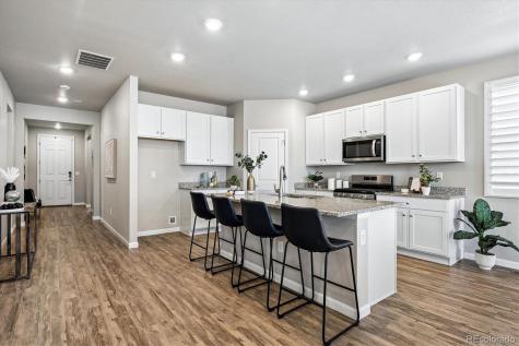 44 S Titus Street Aurora CO 80018