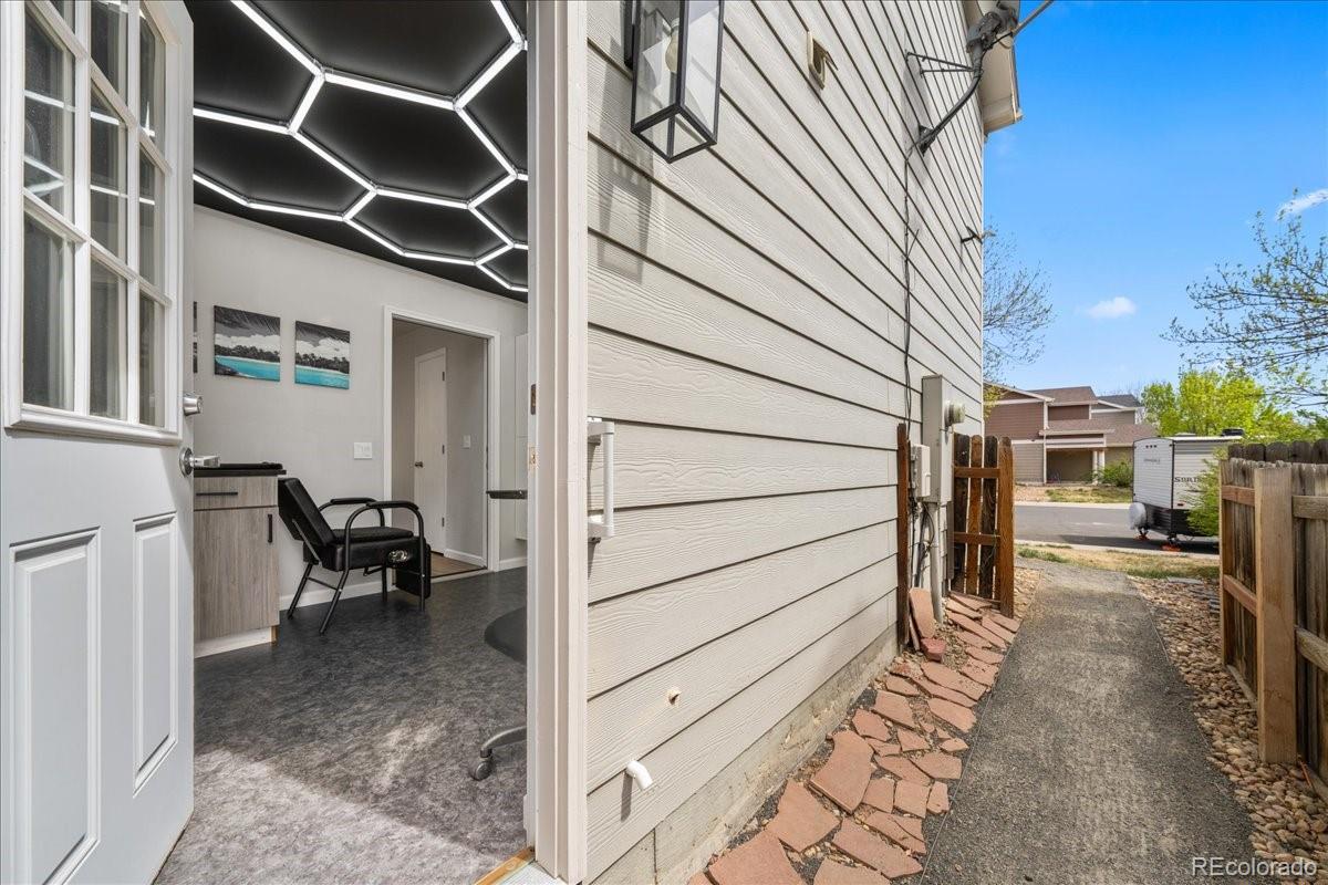10659 Upper Highland Drive Longmont CO 80504