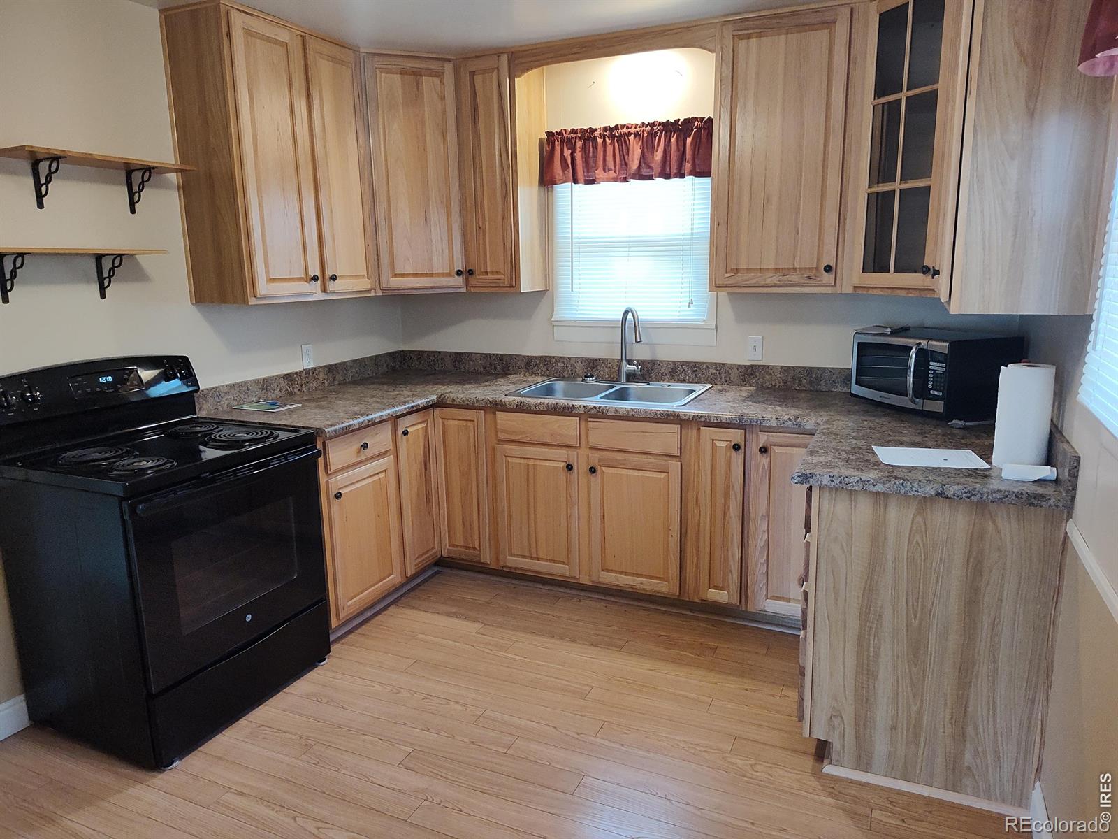 739 Vivian Street Longmont CO 80501
