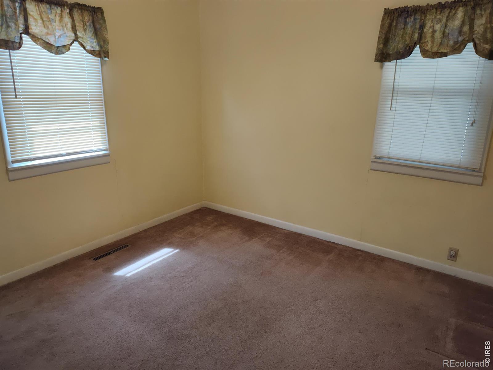 739 Vivian Street Longmont CO 80501