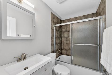 5238 S Jericho Way Centennial CO 80015