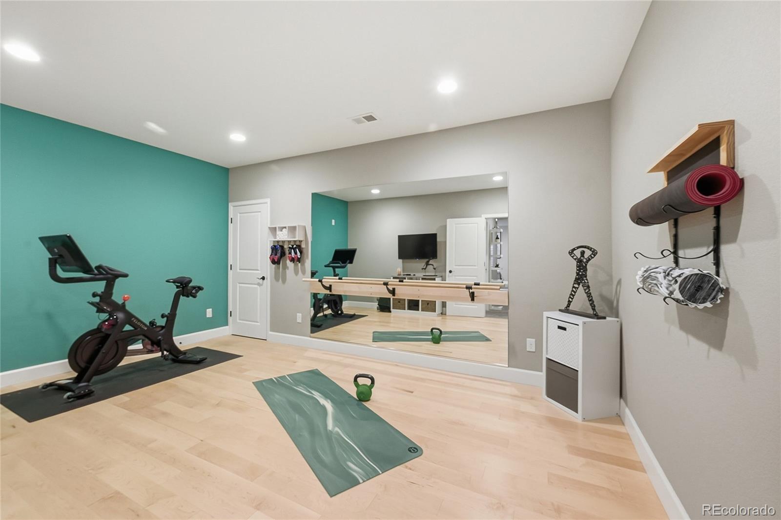 153 Sunbeam Court Erie CO 80516