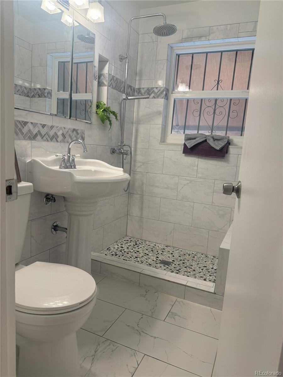 1125 S Eaton Court Lakewood CO 80232